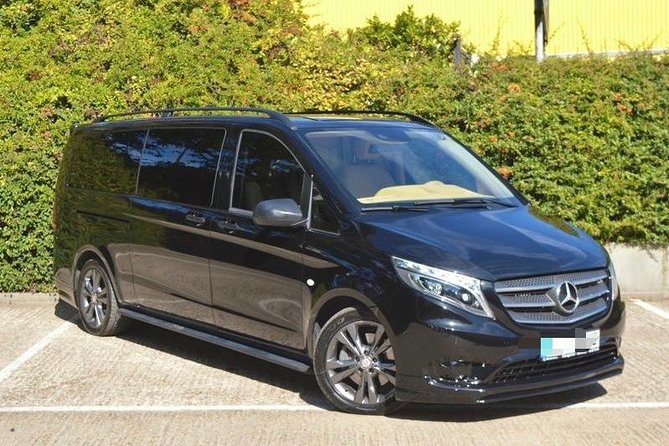 Barcelona El Prat Airport (BNC) to Palamós - Round-Trip Private Van Transfer - Services Included in the Transfer