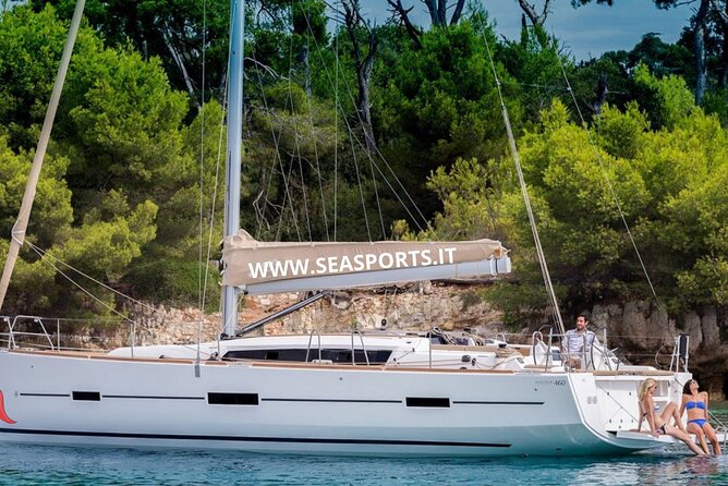 BEAUTIFUL PRIVATE SAILBOAT TOUR - up to 8 Guests on Board - Pricing Details