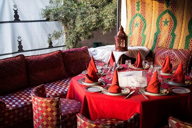 Berber Evening Dinner & Show Fantasia - Ambiance and Decor