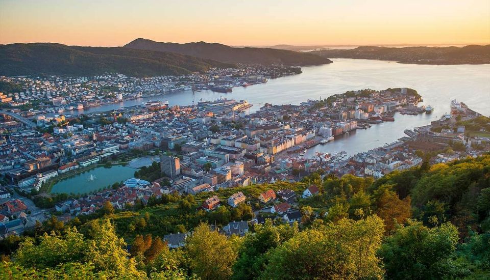 Bergen: City Sightseeing, Fjord Cruise & Mt Fløyen Funicular - Experience Highlights