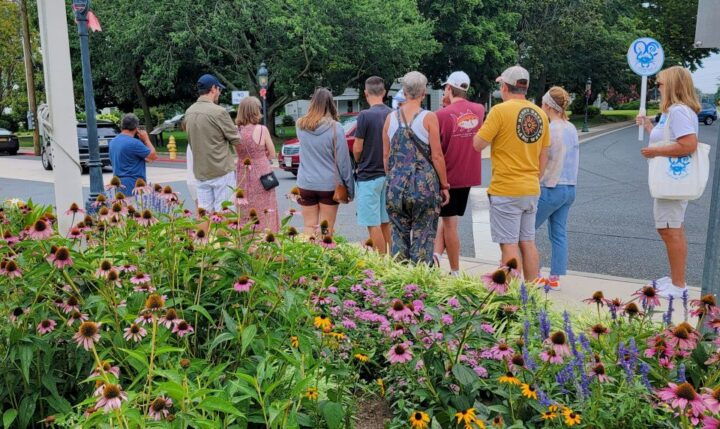 Berlin, Maryland: Historic Walking Food Tour With Tastings - Experience