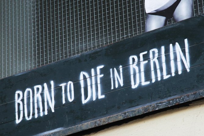 Berlin Street Art Walking Tour - Traveler Experience