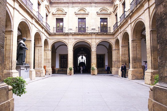 Bike Tour Through the Monumental Area of Seville - Safety Guidelines