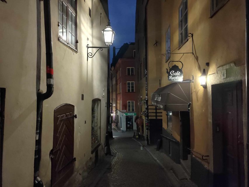 Bloody Stockholm: Ghosts, Horror and Dark Folklore 2h - Experience Highlights