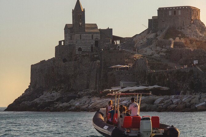 Boat Tour of the 3 Islands & Portovenere - Island Exploration