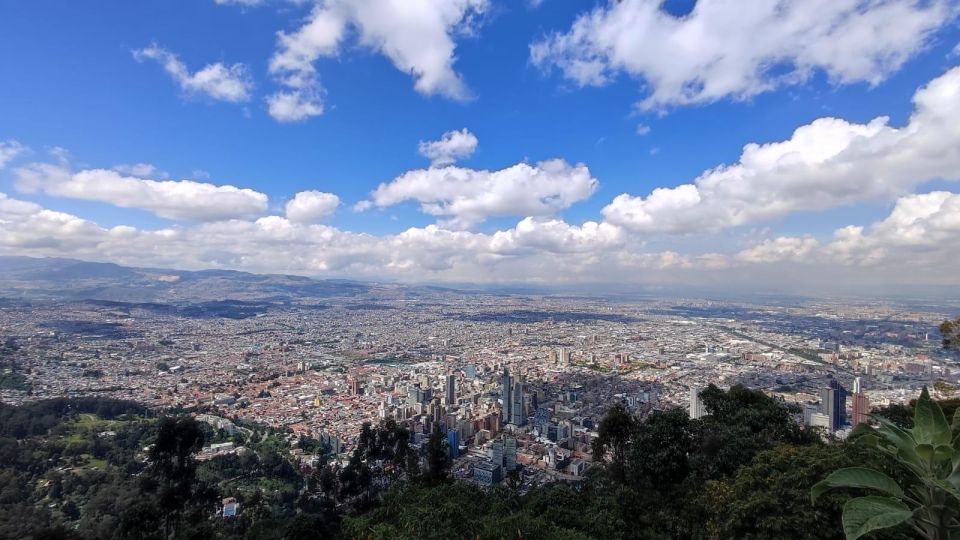 Bogota: All-In-One Private City Tour - Pickup and Booking Details