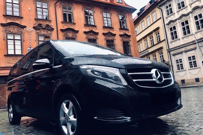 Book Your Private Transfer From Prague to Passau for Max 8 People - Cancellation Policy