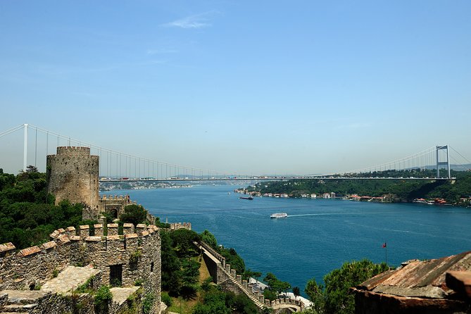 Bosphorus Strait Cruise With Rumeli Fortress or Kucuksu Palace  - Istanbul - Booking and Cancellation Policy