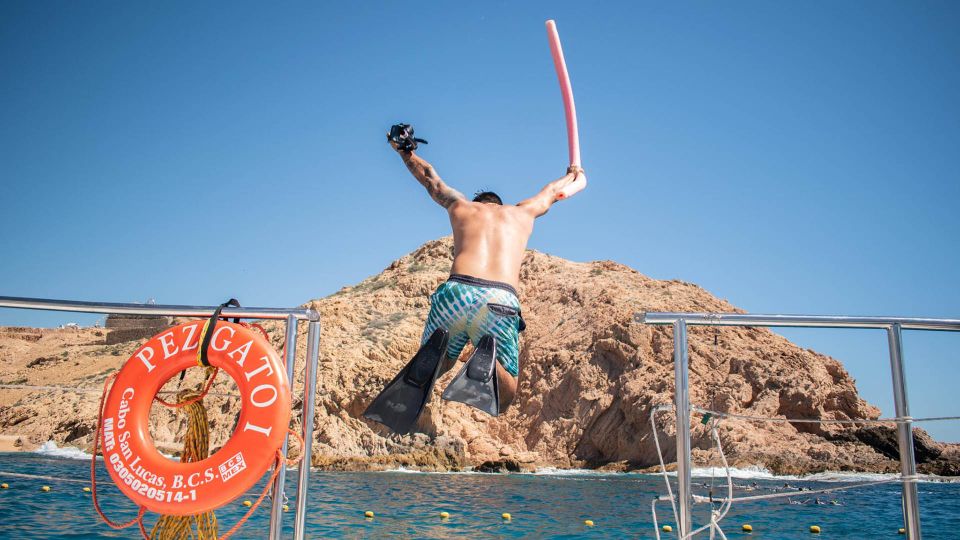 Cabo San Lucas: Snorkeling & Boat Trip With Open Bar - Experience Highlights