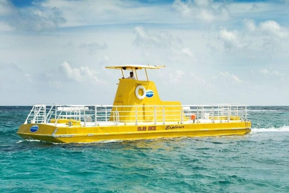 Cancún: Hop-On Hop-Off Bus Tour With Submarine Trip - Experience Highlights
