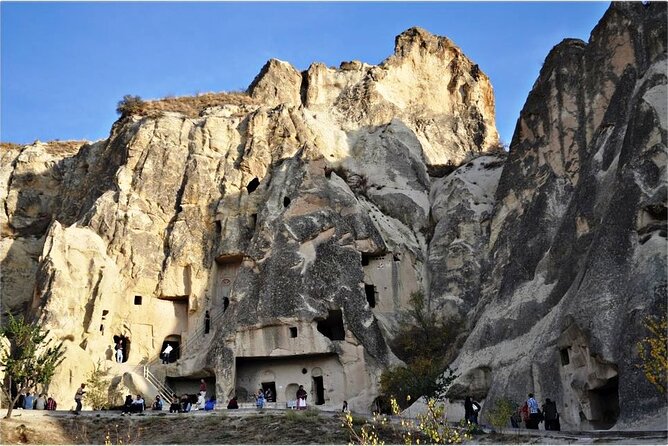 Cappadocia Red Tour (Pro Guide, Lunch, Transfer Incl) - Group Size and Itinerary