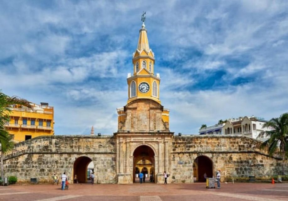 Cartagena, Colombia: Citytour of the Main Places - Pickup Service and Landmarks Visited