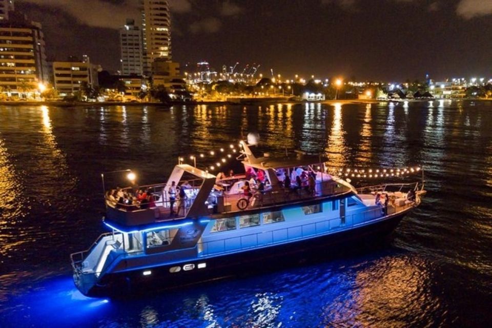 Cartagena: Cruise by the Bay With Dinner and Wine - Experience Highlights