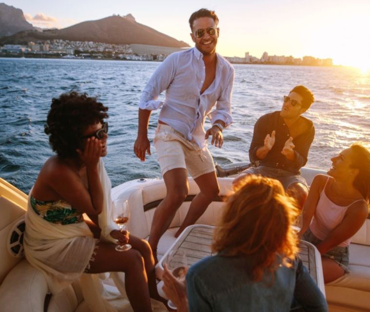 Cartagena: Speedboat Sunset Party With Open Bar & Club Entry - Experience Highlights