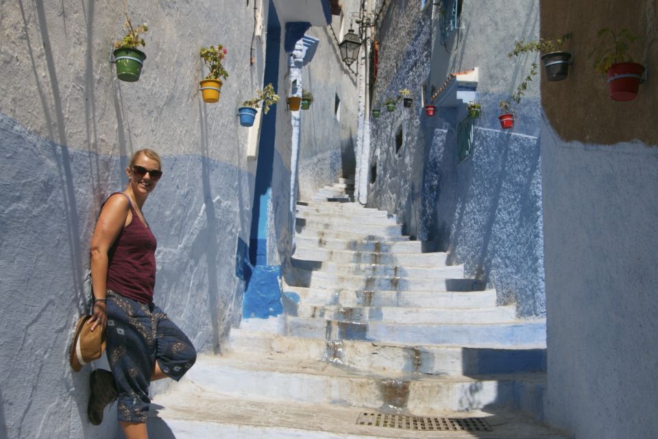 Casablanca: 3-Day Private Fes and Chefchaouen Tour - Multilingual Live Guides and Pickup