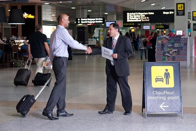Casablanca Airport Transfer - Hotel Airport Pick Up or Drop Off - Proximity to Public Transportation