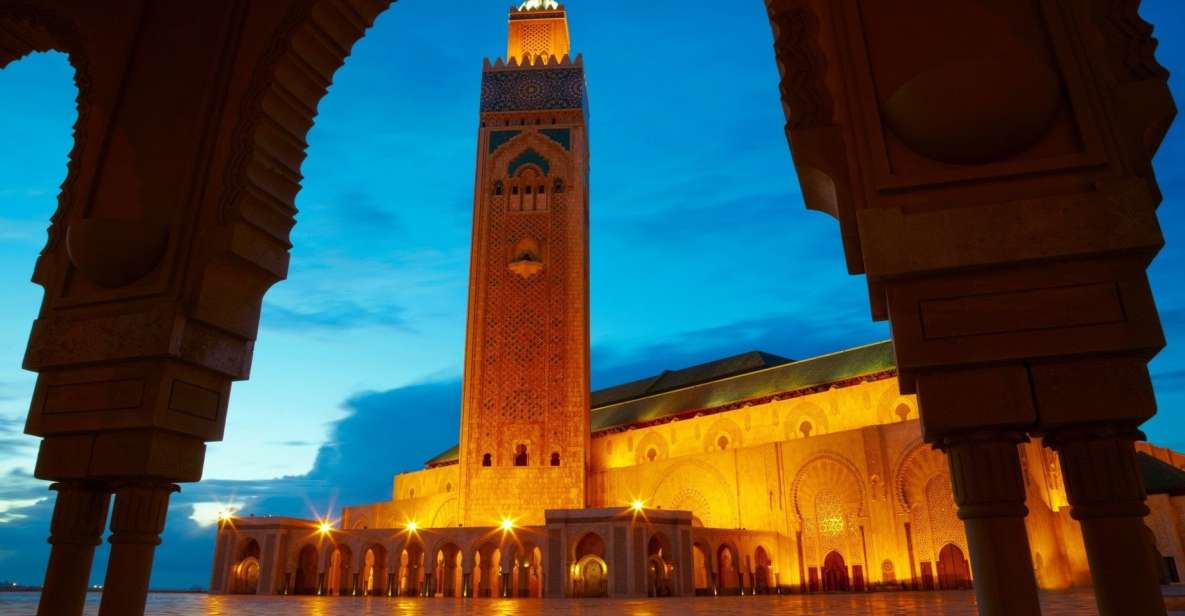 Casablanca by Night - Fusion of Moroccan Charm and Modernity