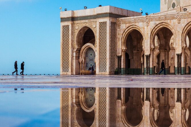 Casablanca Guided Tour With Lux Vehicle and Walking Tour VIP - Walking Tour Highlights
