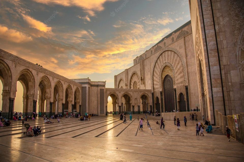 Casablanca: Hassan II Mosque Premium Tour With Entry Ticket - Experience Highlights
