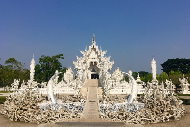 Chiang Mai-Chiang Rai: White Temple-Black House-Blue Temple-Karen Village - Inclusions and Small Group Advantage