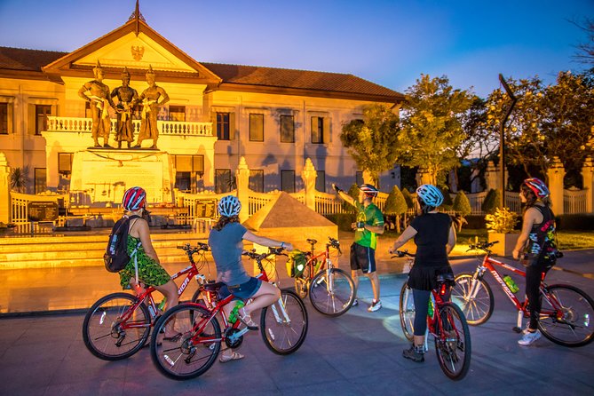 Chiang Mai Night Bike Tour - Tour Highlights