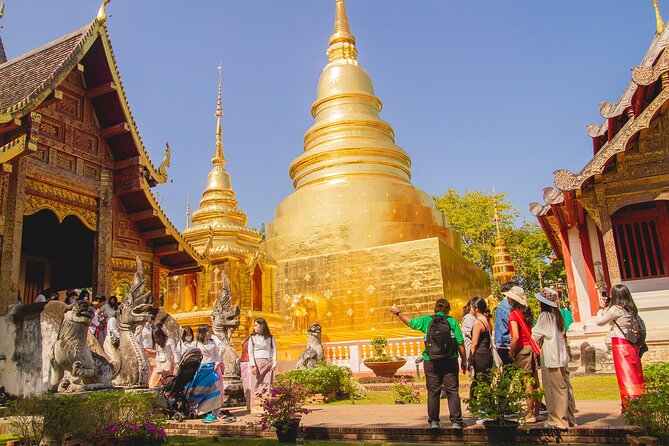 Chiang Mai Old City & Temples Guided Walking Tour - 2 Hrs - Meeting Point