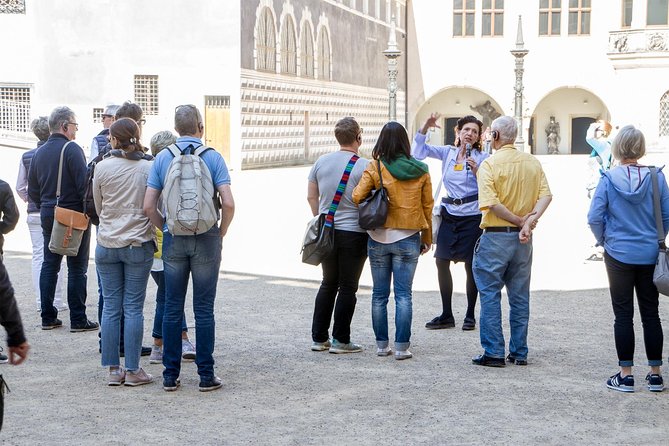 City Tour and Guided Tour in the New Green Vault and in the Semperoper - Tour Itinerary