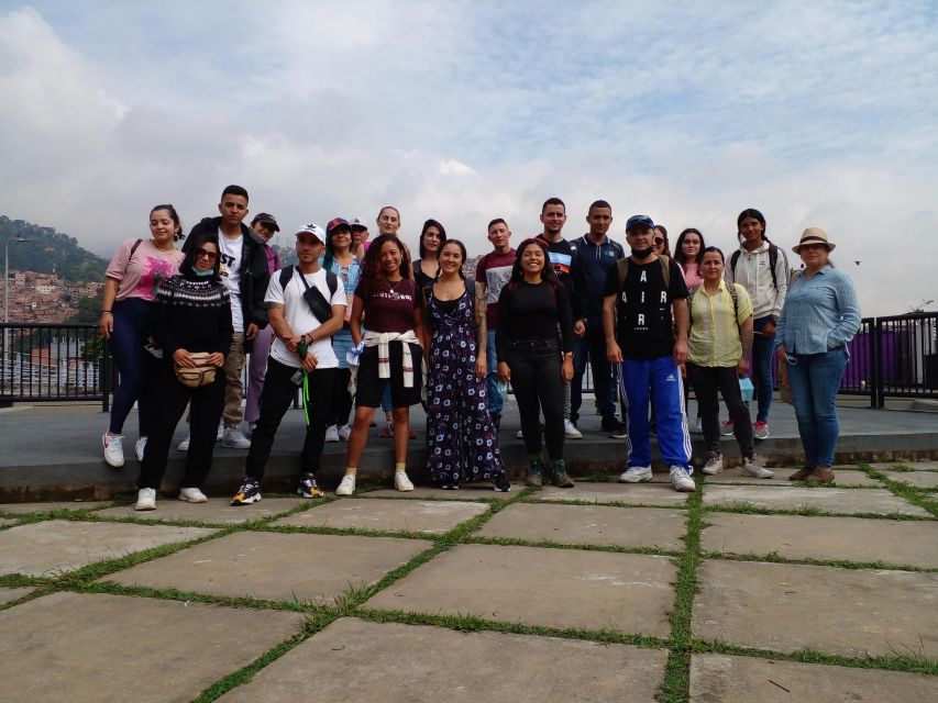 City Tour, Comuna 13, Metro Cable, Botero Park, Little Paisa Village - Exploring Comuna 13
