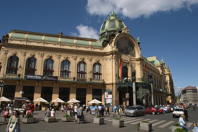 City Tour With Prague Castle With Live Guide - End of Tour Details