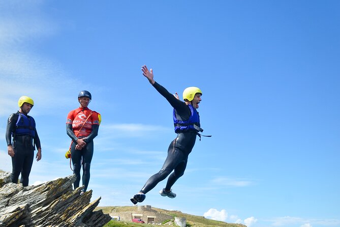 Coasteering Experience in Newquay - Whats Included