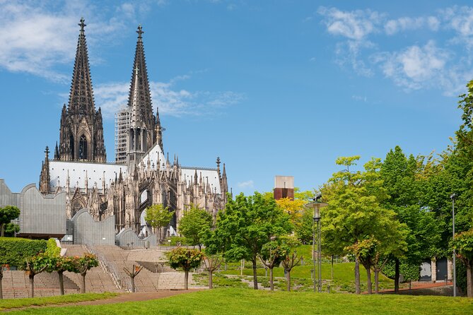 Cologne: WWII Places & EL-DE Haus Private Guided Tour - Historical Context