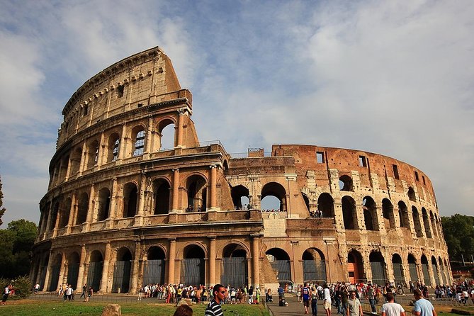 Colosseum With Guide Skip the Line: Colosseum, Roman Forum and Palatine Hill - Tour Overview and Highlights