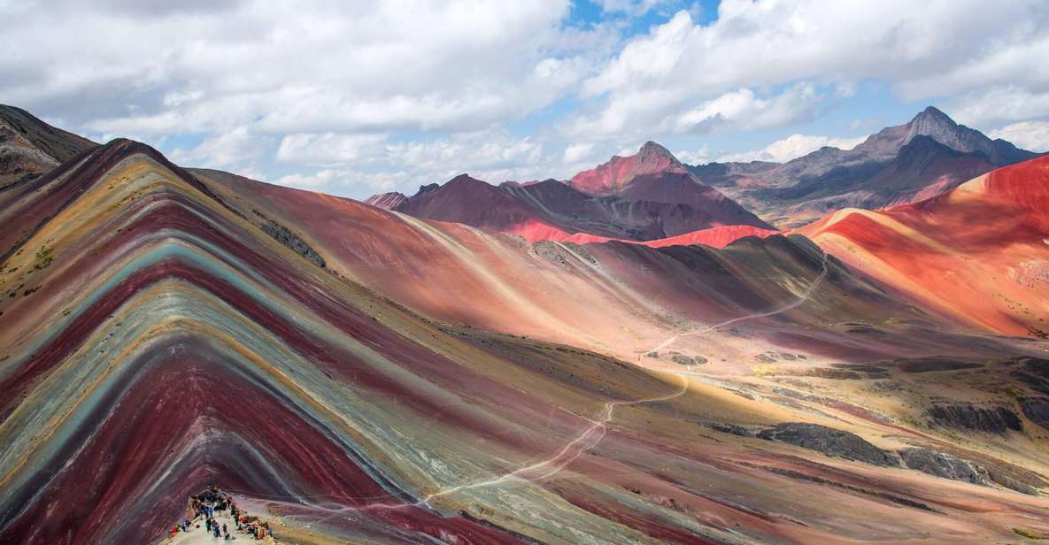 Cusco: Rainbow Mountain Horseback Riding Tour Lunch - Experience Highlights