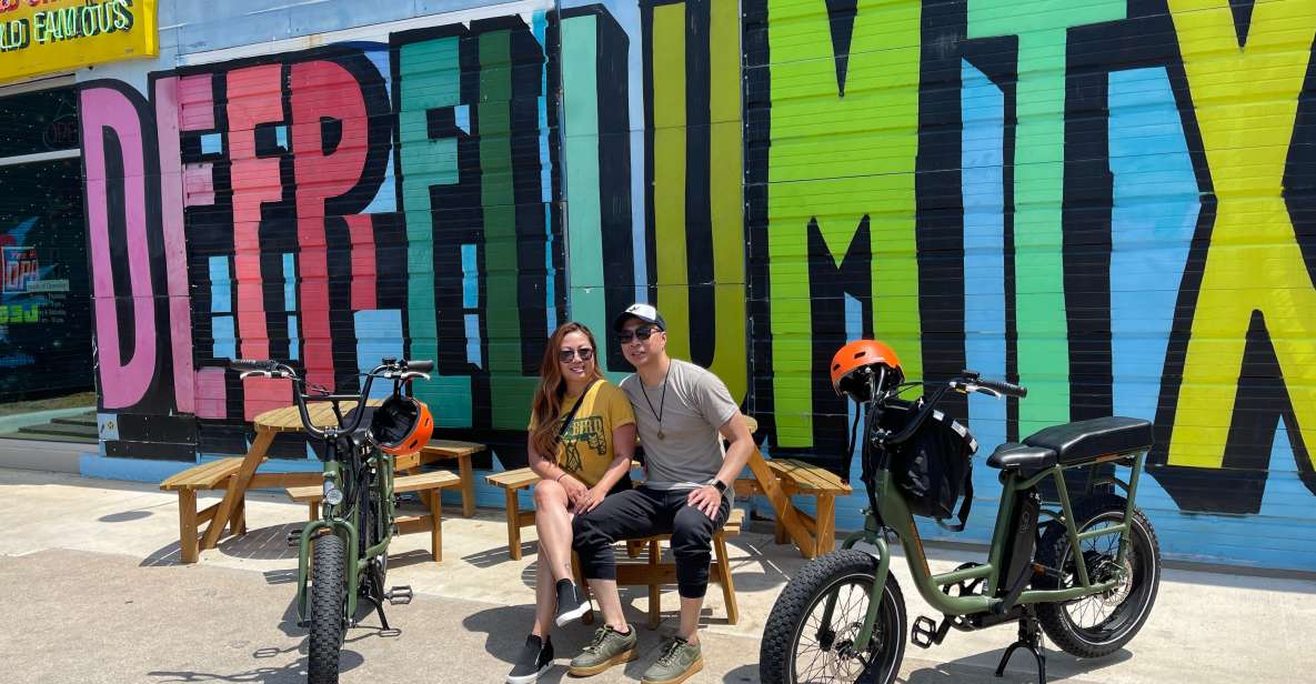 Dallas From the Saddle: a Gps-Guided Mural Bike Tour - Location Features