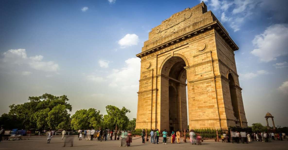 Delhi: Old and New Delhi City Private Guided Day Trip - Local Experiences Included