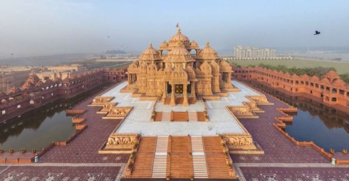 Delhi's Temples and Spiritual Sites Day Tour - Tour Experience