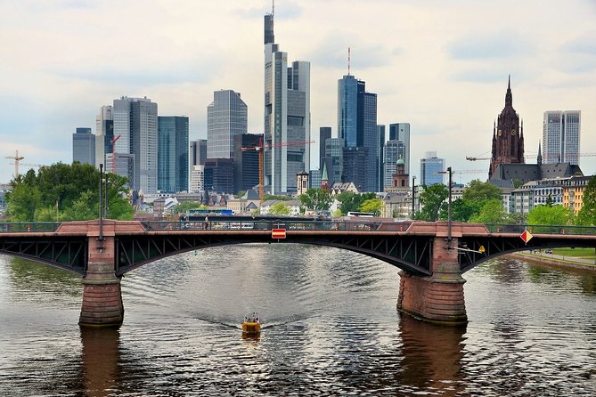 Departure Transfer: Frankfurt to Frankfurt Airport FRA in Van - Pricing Details and Savings