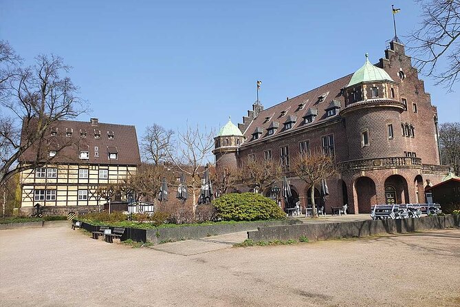 Digital Scavenger Hunt Around Wittringen Castle in Gladbeck - Castle History