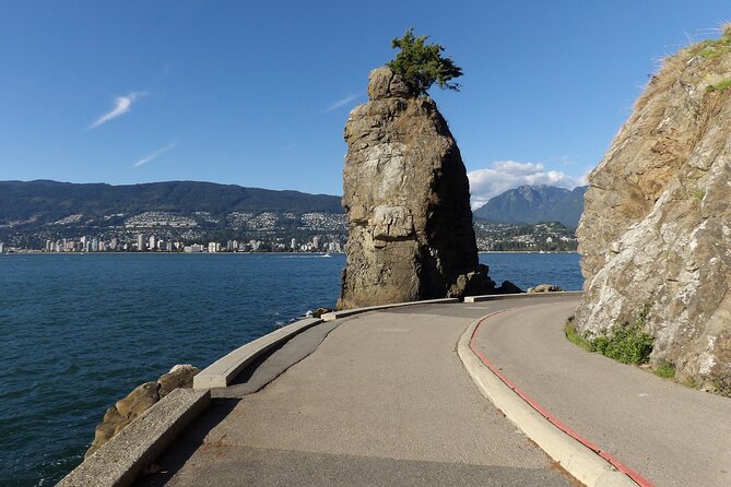 Discover Stanley Park With a Smartphone Audio Tour - Smartphone Audio Tour Features