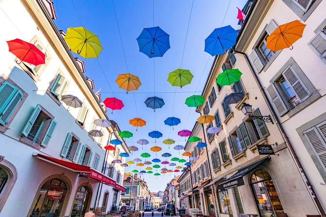 Discovery Walk Through Carouge With a Local - Tour Experience Highlights