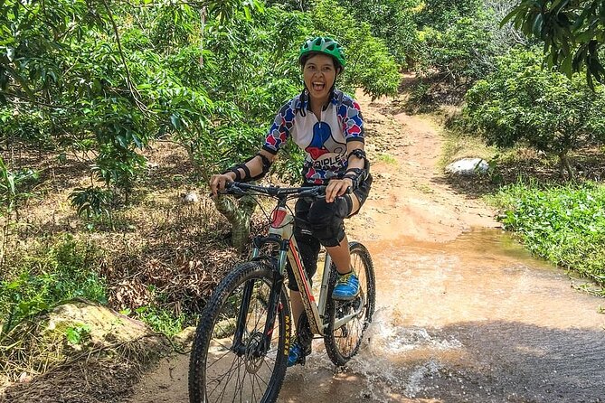 Doi Suthep National Park To Chiang Mai Beginner Downhill Mountain Biking - Accessibility Information