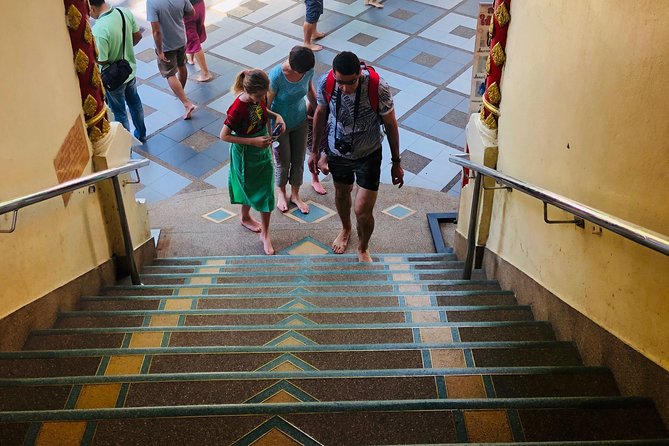 Doi Suthep Temple. Its a Must See in Chiang Mai !!! - Location and Accessibility