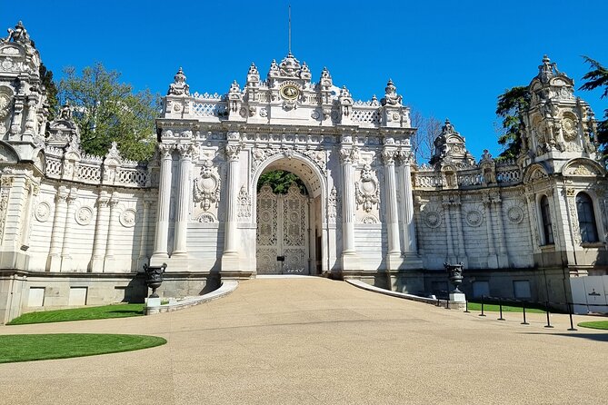 Dolmabahçe Palace Tour & Sunset Cruise on Luxury Yacht - Tour Itinerary and Schedule