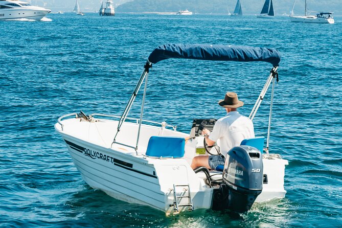 Drive Yourself Boat Hire in Sydney Harbour - Operating Hours and Meeting Details