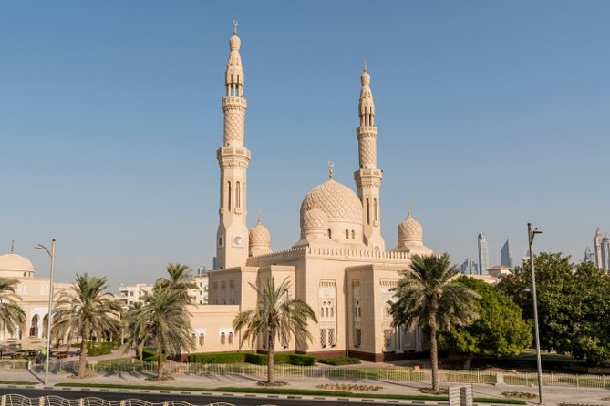 Dubai Half Day City Tour and Sightseen With Pick up - Guide Insights and Boat Ride
