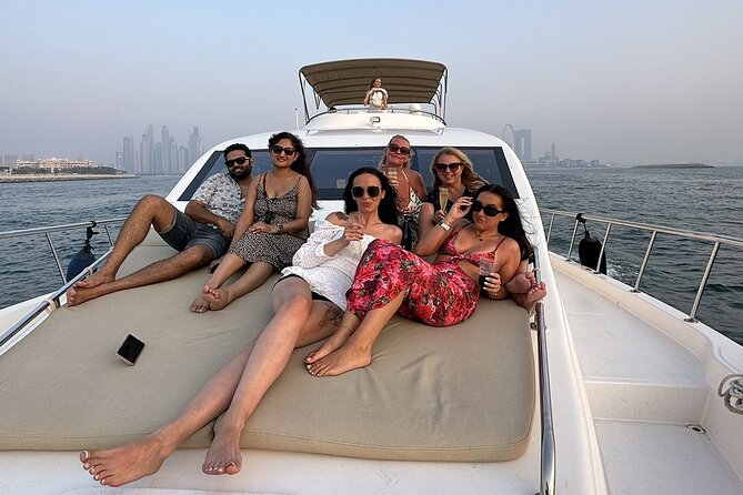 Dubai Marina Sunset Yacht Tour With Alcoholic Drinks - Tour Inclusions and Highlights