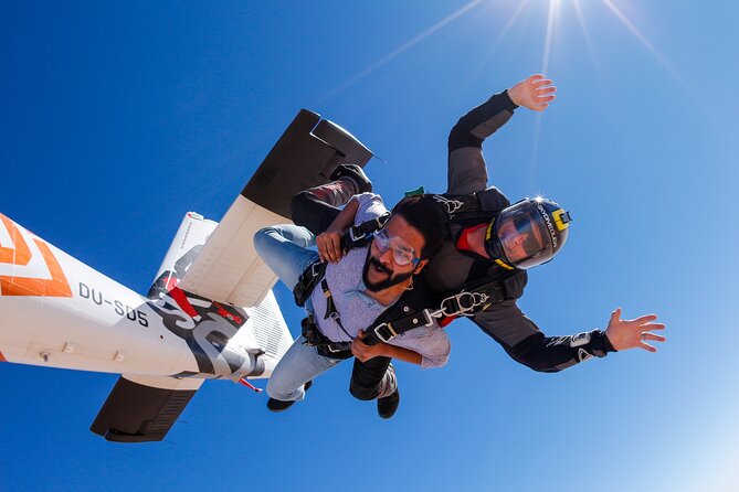 Dubai Skydive Tandem Over the Palm Including Transfers - Experience Highlights