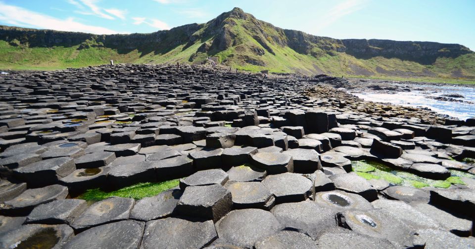 Dublin: Giant's Causeway & Belfast (Titanic or Black Taxi) - Booking Details