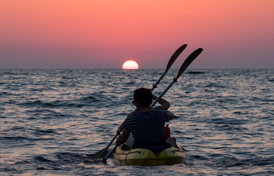 Dubrovnik: Guided Sea Kayaking Tour With Snack - Activity Duration and Group Size