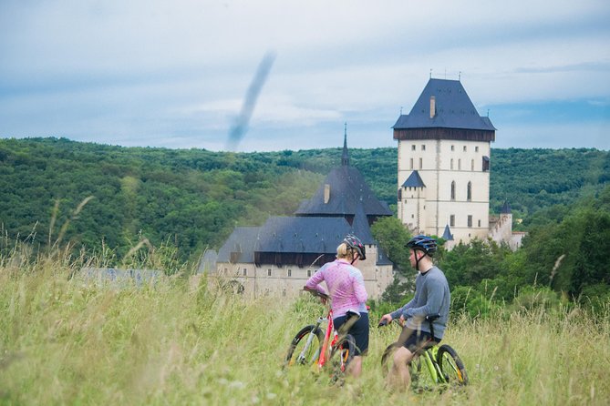 E-Bike Full-Day Trip From Prague: The Mighty Karlstejn Castle - Traveler Experiences and Reviews